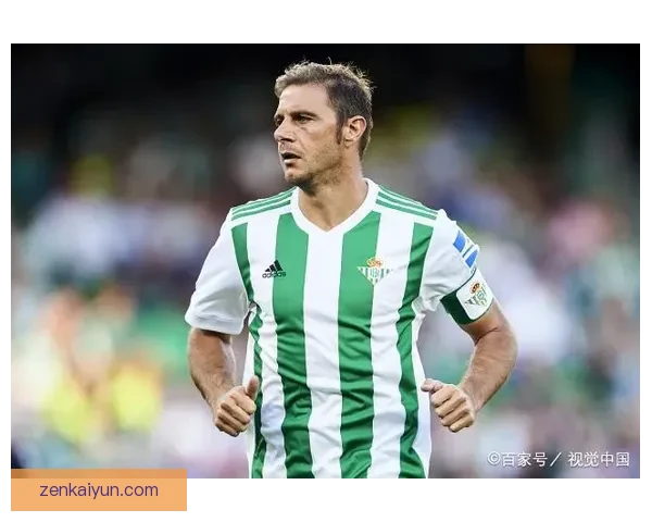 菲戈经典瞬间再回顾，展现其无与伦比的足球天赋与技术魅力