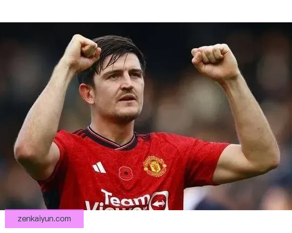 马奎尔比赛阅读能力近期表现稳健，防守预判与出球选择持续提升